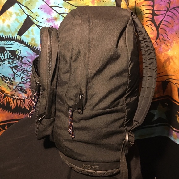 jansport rubber bottom